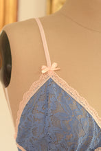 Cargar imagen en el visor de la galería, Orquídea Slip Dress