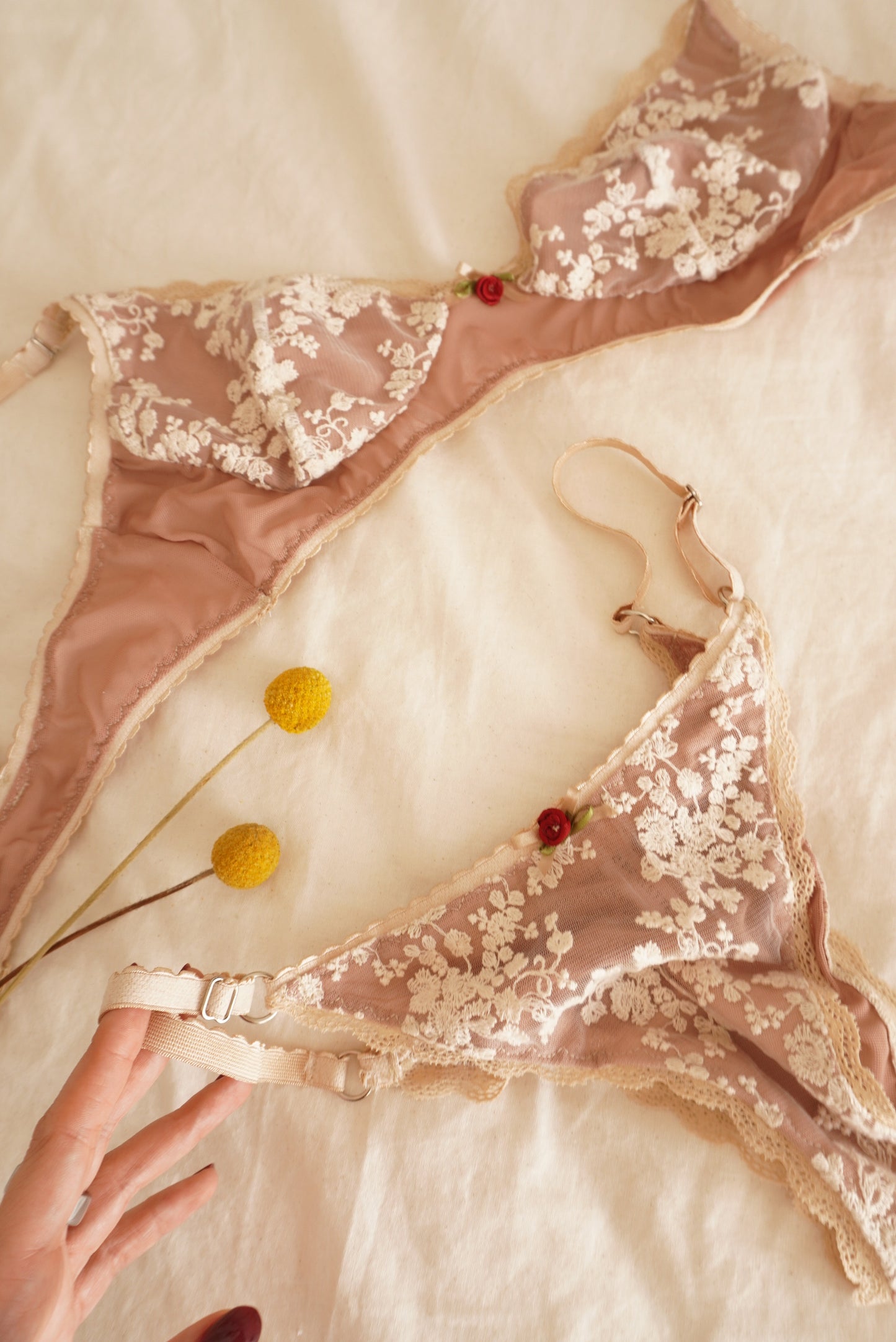 nube set brasiere + panty