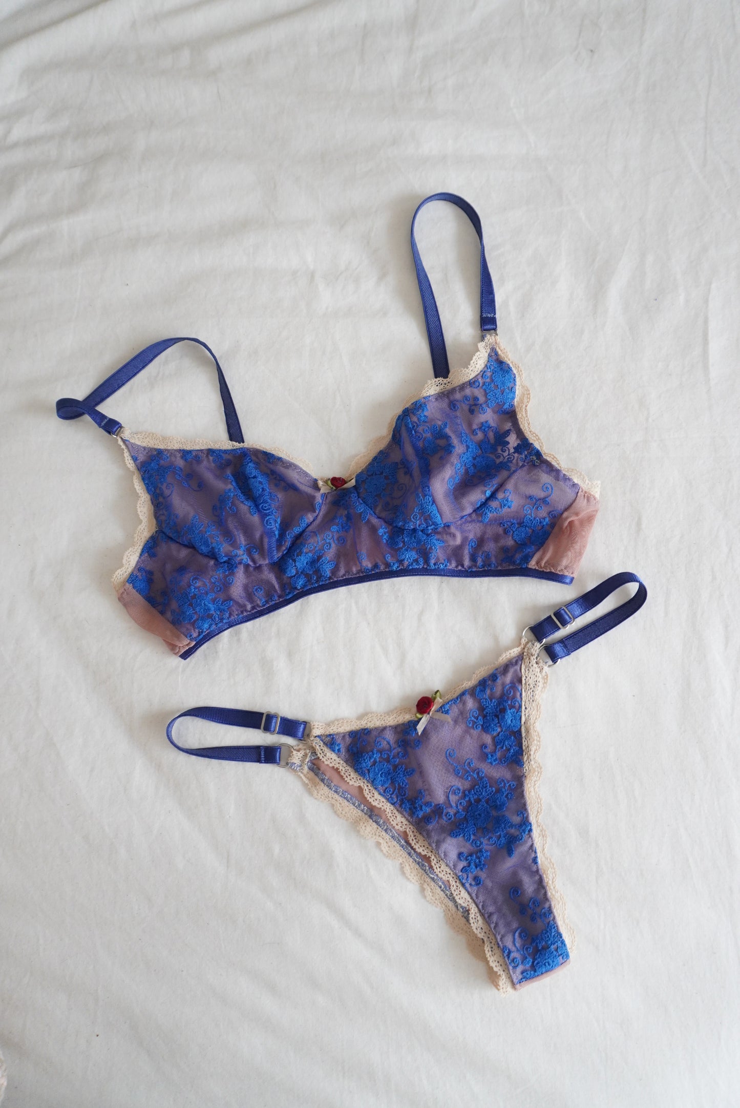 nube set brasiere + panty